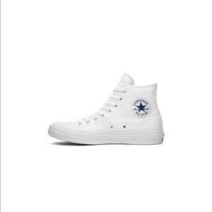 All white all star converse only worn once